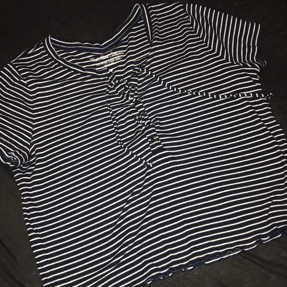 hollister crop top